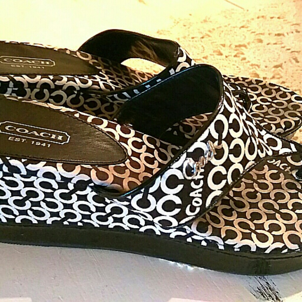 Coach Felicia 11B Wedge Sandals
